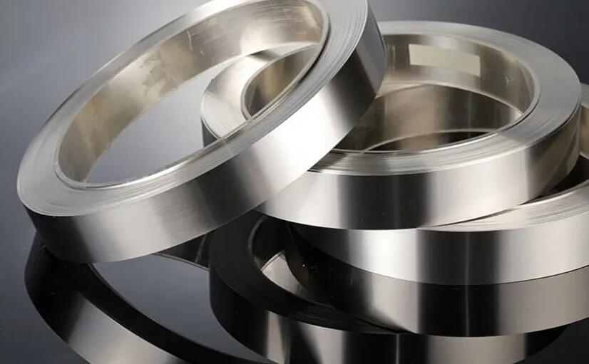 Nickel plating additive